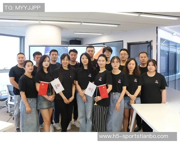 上海海港二十周年庆典扬帆再启航携手共创美好未来